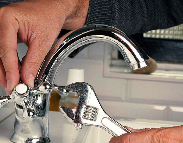 Come riparare un rubinetto che perde