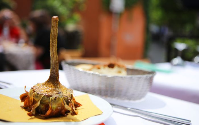 Ristorante Romano a Milano: Dove Trovare la Vera Cucina della Capitale