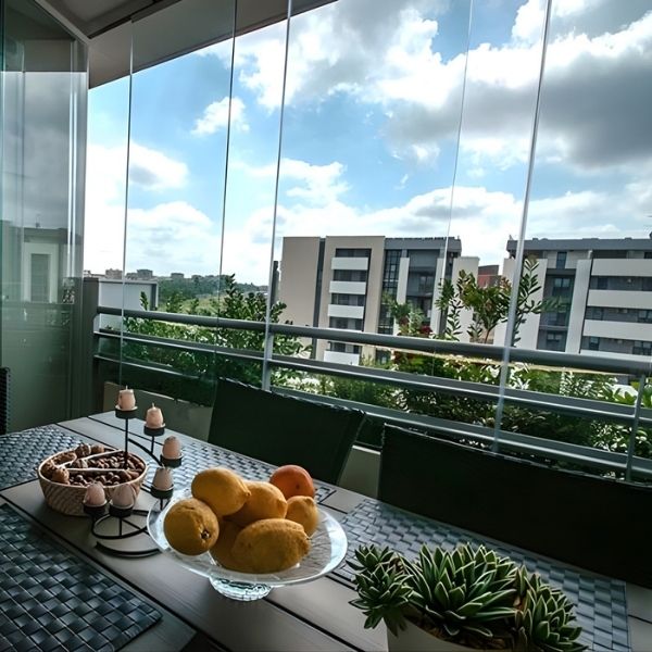 Vetrate Scorrevoli Roma: Soluzioni per Interni ed Esterni, Prezzi e Bonus Disponibili