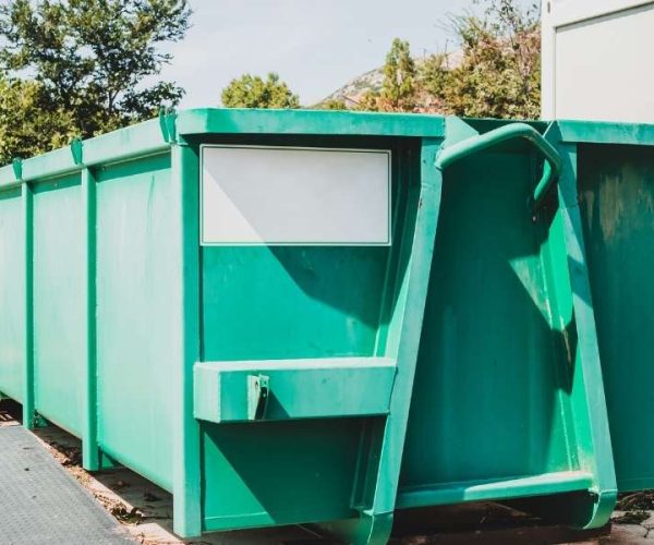 Noleggio Cassoni Scarrabili: Tipologie, Utilizzo e Prezzi Medi