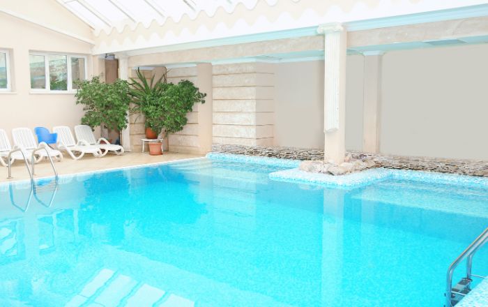 Piscine Acqua Salata Roma: Vantaggi, Costi e Differenze dalle Piscine Tradizionali